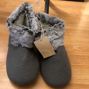 NWT Soft Surroundings Fur Bootie Slippers | L
